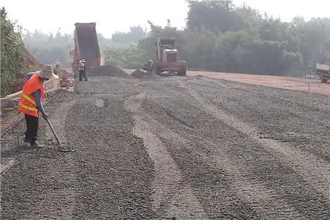 天然级配砂石是什么