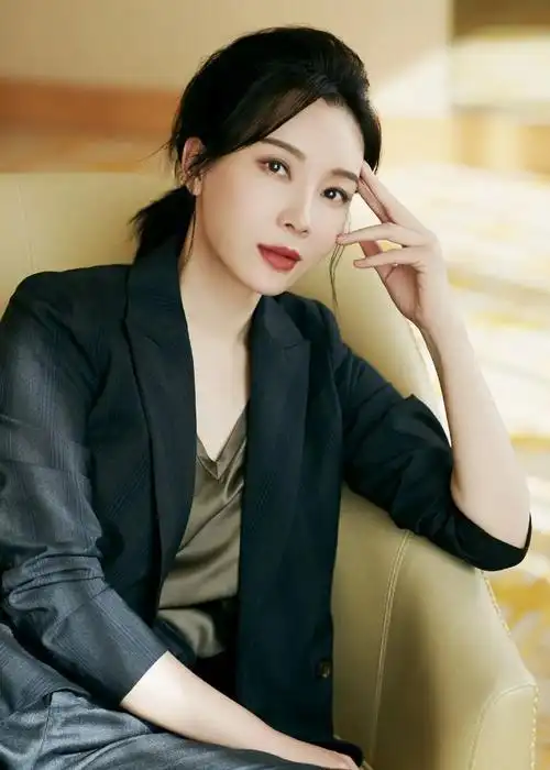 男人看到有气质的女人男人眼中有气质的女人