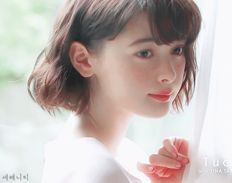 原本在氧叔印象中,玉城tina是下图这样的.