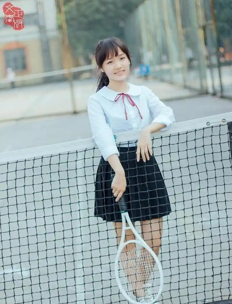 最美校园风,拍摄青春可爱的运动系少女.