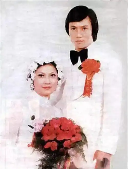 与赵雅芝绯闻风波后黄元申削发为僧74岁高龄仍成焦点