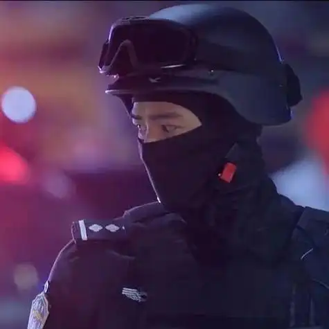 特警头像背影图片 背影头像图片大全 -【爱个性】