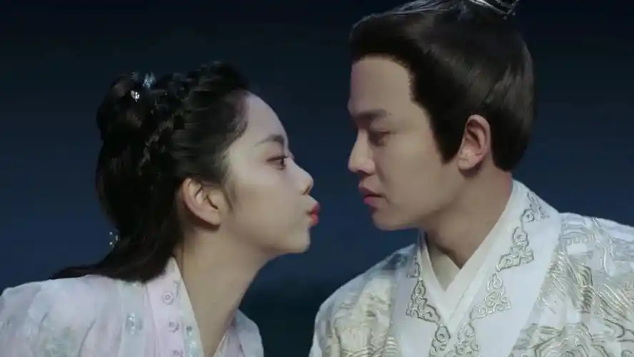 怎么就被钟汉良和谭松韵拿捏得死死的?(锦心似玉)剧评