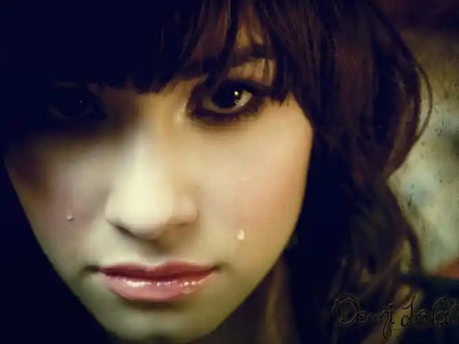 贴士: 1,使用说明 长按图片,保存图片,或者设为壁纸 2,现在显示的是