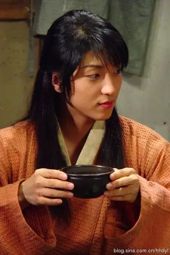 《黄真伊》5,宋钟基——《成均馆绯闻》6,张根锡——《快刀洪吉童》