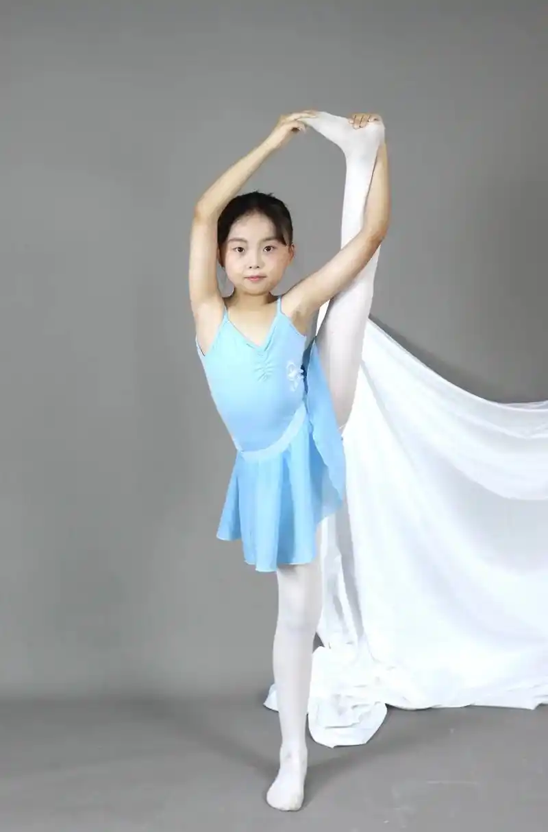 舞蹈艺术写真 感谢舞蹈老师辛苦指导拍摄,艺术照出炉啦～#爱 - 兑音