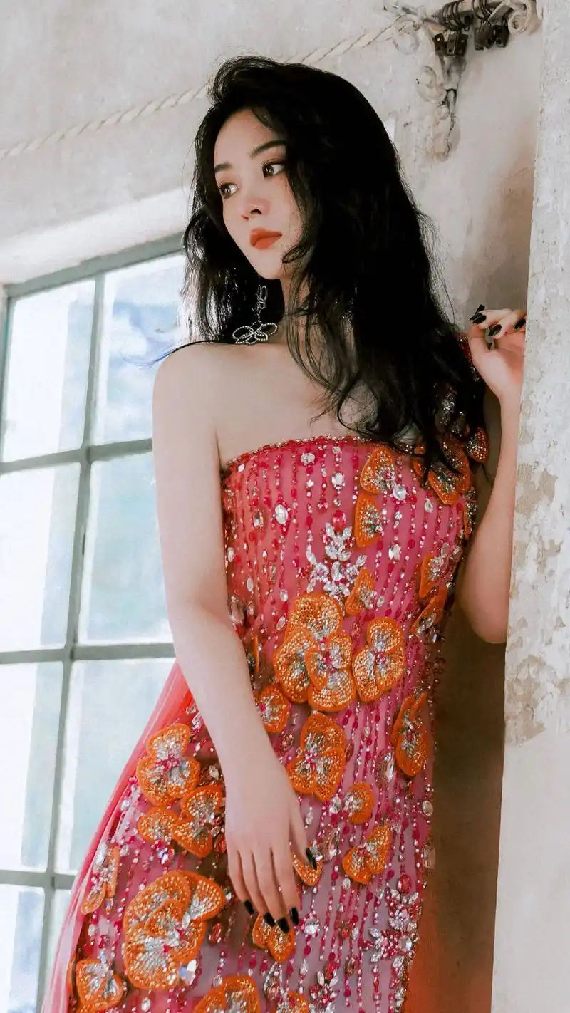 颖宝,太美了,太飒了.真的绝了,被颖宝一次次惊艳到#赵丽颖  - 抖音