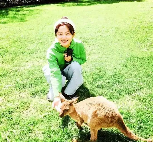 赵小侨为什么叫雀后她怎么一直不红