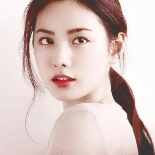 世界公认的"第一美人"有多美?魔鬼身材精致的五官让人惊艳!