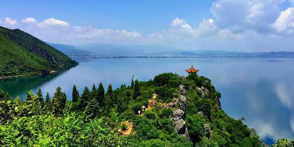 玉溪市澄江市禄充村澄川线禄充风景区内