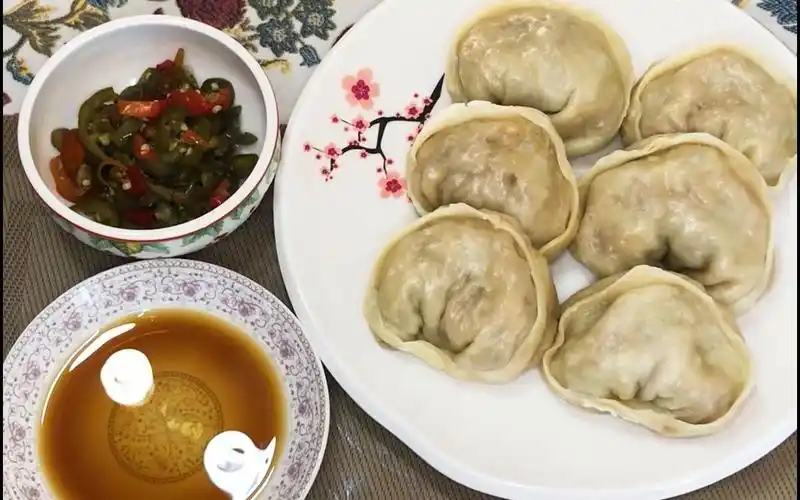 韩国街边美食大王饺子,做法非常简单,朝鲜族阿姨详细示范