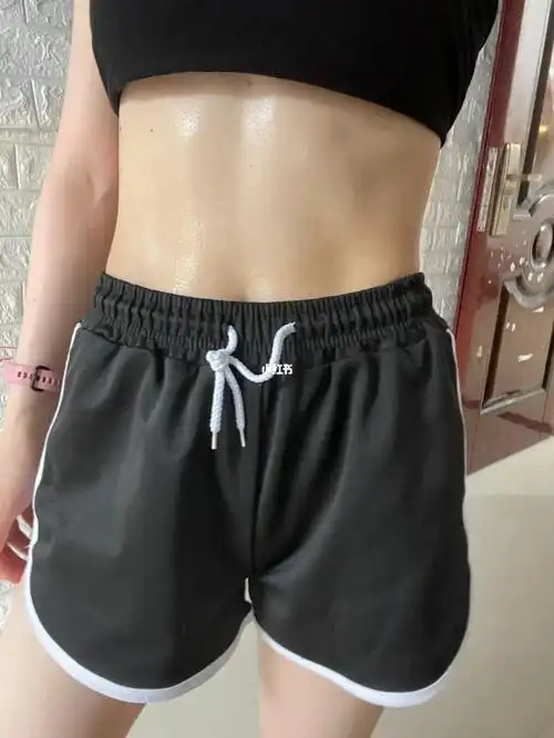 果然跳绳最先瘦的是和肚子