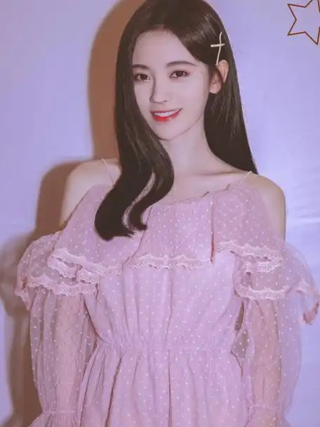 鞠婧祎仙女裙照,看完第5张,网友直呼:小仙女本人了!
