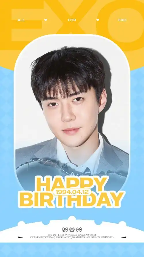 exo超话  凌晨四点夜潮沿着海岸线迁徙  斟满星辉的天幕缓缓迎上白昼