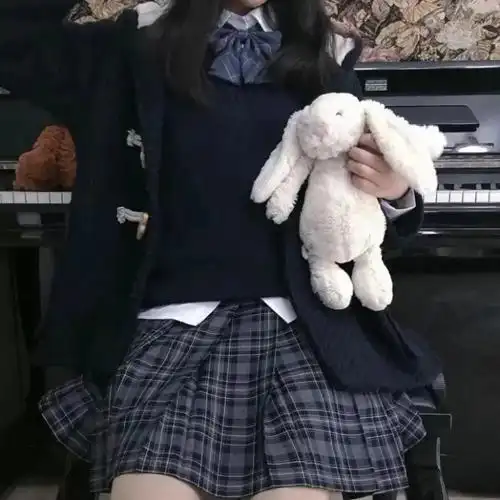 jk女孩头像‖你从银河背后靠近我,我与星辉一同为你沦陷!