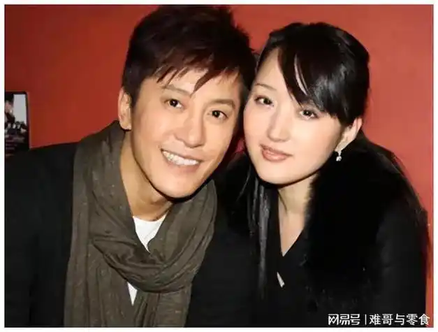 毛宁的老婆原来是我们都熟知的人明白他没有选择杨钰莹了