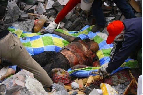 汶川大地震那些见过最珍贵的图片,竟然是!