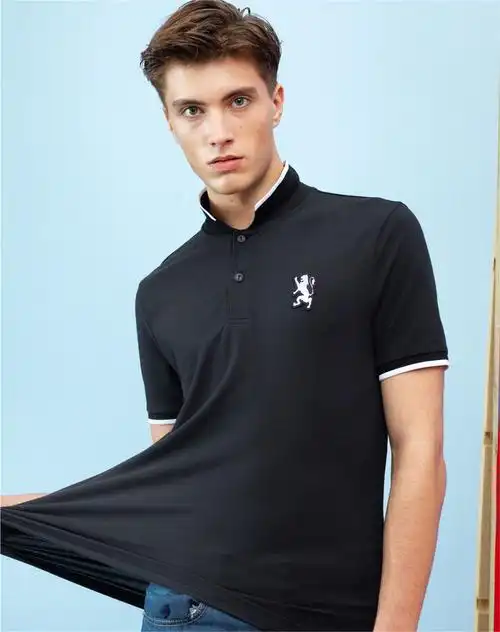 佐丹奴giordano男装品牌钜献标志黑色 胜利狮王刺绣弹力棉修身短袖