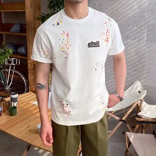 时尚百搭休闲短袖t恤男生夏季出行穿搭