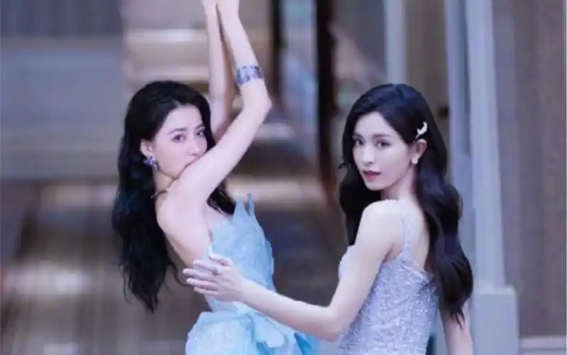 珊璐##文咏珊##徐璐#三搭三搭三搭