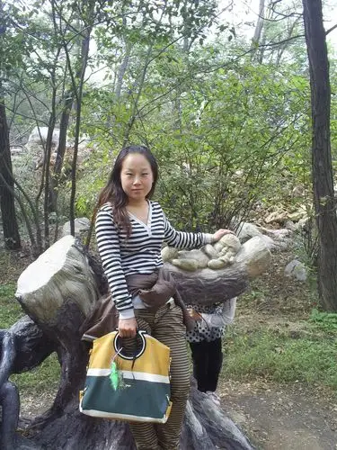 飞雪资料照片_山东淄博征婚交友_珍爱网