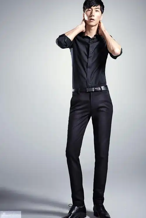 张亮父子上演时尚大片吸眼球