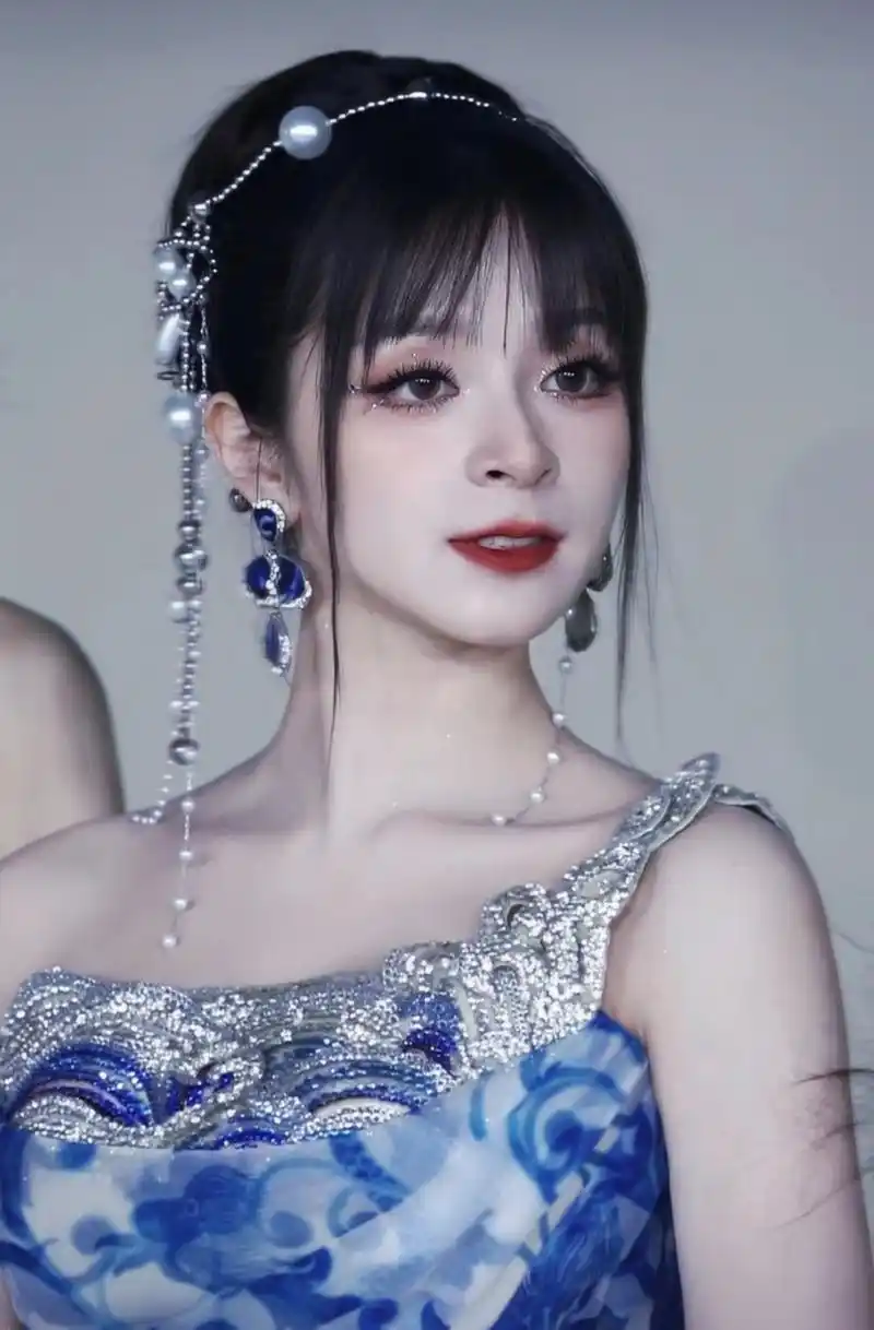 美依礼芽的中国风造型好好看啊#娱乐最前沿