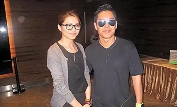 富家美女才貌双全,嫁林晓峰育二子,18年婚姻落幕藏隐情