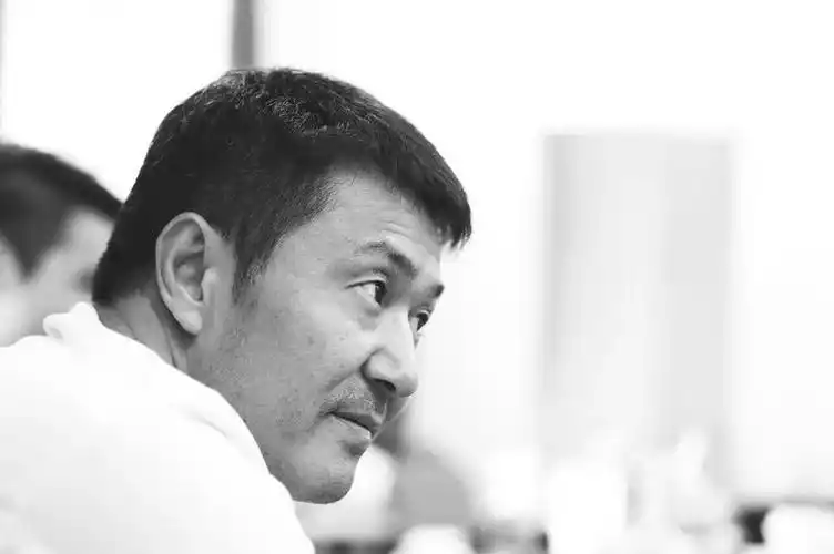 导演杨溢认真用心做一台专业的戏