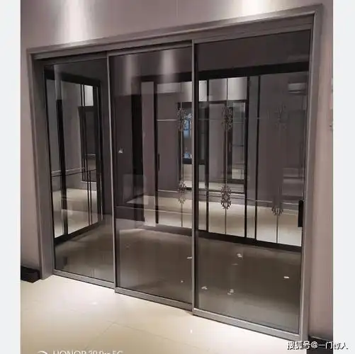 铝合金玻璃推拉门千万别乱选内行人教你几招省钱美观又耐用