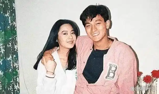 刘德华与赖文慧舞台上的默契伴舞生活中的默契情谊