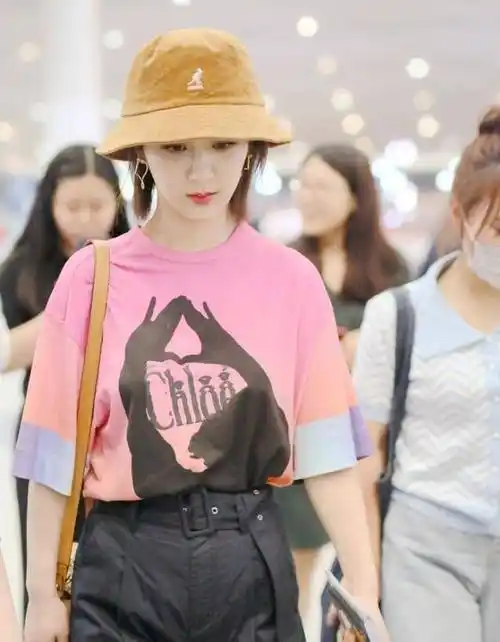 原创亲爱的杨紫再带火男演员和谁都有cp感颜值高还是演技好