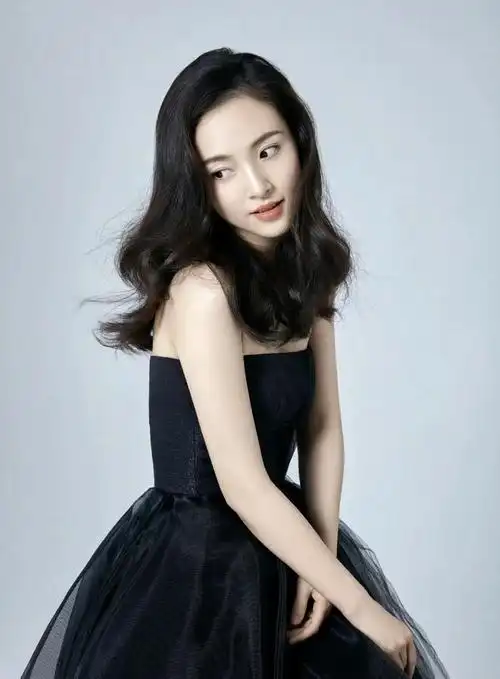 女明星吴倩写真合集娴静美丽靓丽清纯