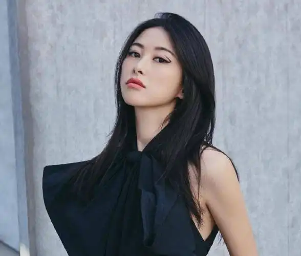 朱珠做演员时火爆出圈当妈妈又乘风破浪而上