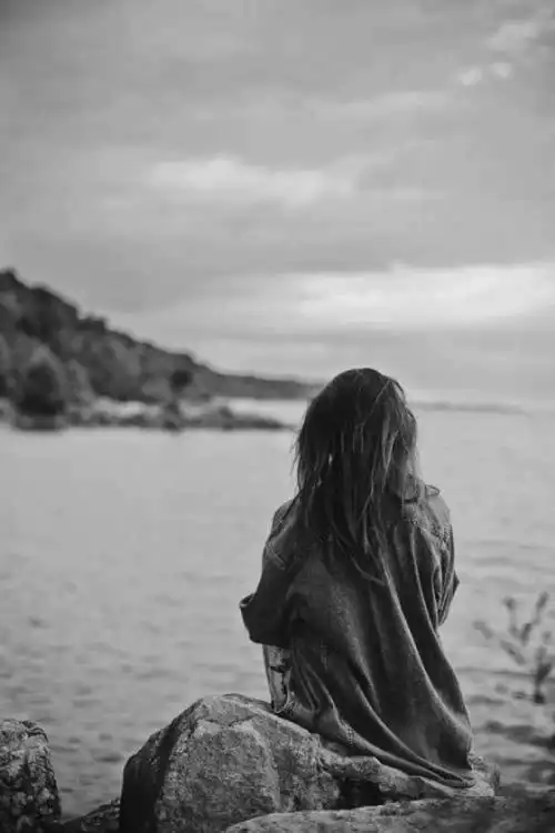 总有些路,你要一个人走.勇敢一点,前面转角就是晴天.