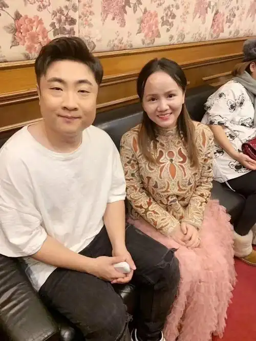 首页 品牌资讯   今年主会场的主持人分别是康辉,任鲁豫,朱迅