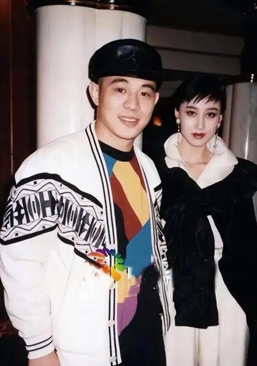 67利智和李连杰什么时候在一起的(两人的现状如何)_图痕网