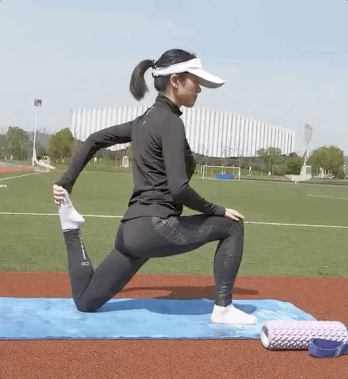 大腿前侧自我拉伸