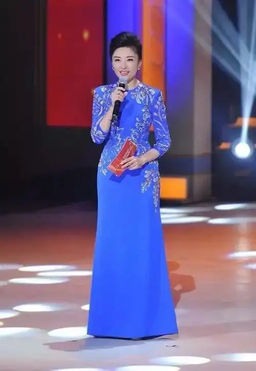 刘晓庆陈思思姜黎黎张瑜方舒这些女神曾主持过央视春晚