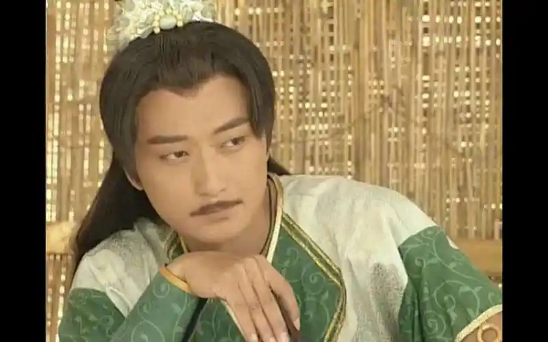 《新三国》,现在才知道,原来剧里的曹操,秦琼,陆逊都是邵峰演的,看的