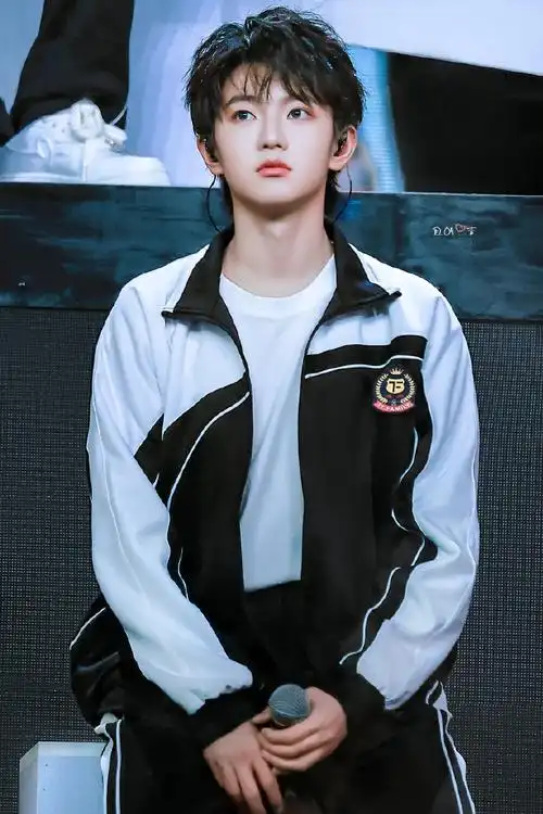 穆祉丞 镜头核心ace