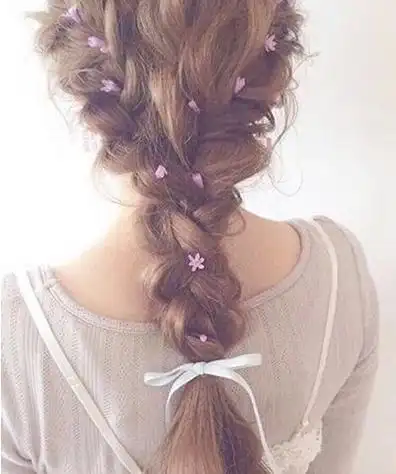 中长发发型扎法:10种浪漫扎发真心美到醉