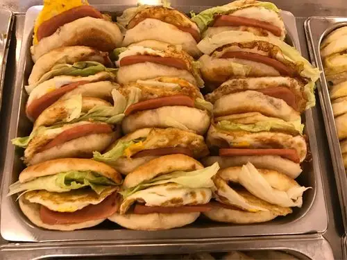 大食堂早餐菜品照片