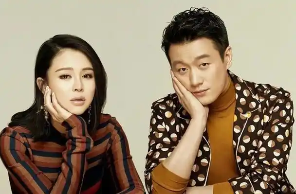 才明白,为何嫁给"凤凰男"佟大为,8年生3胎的关悦,从未