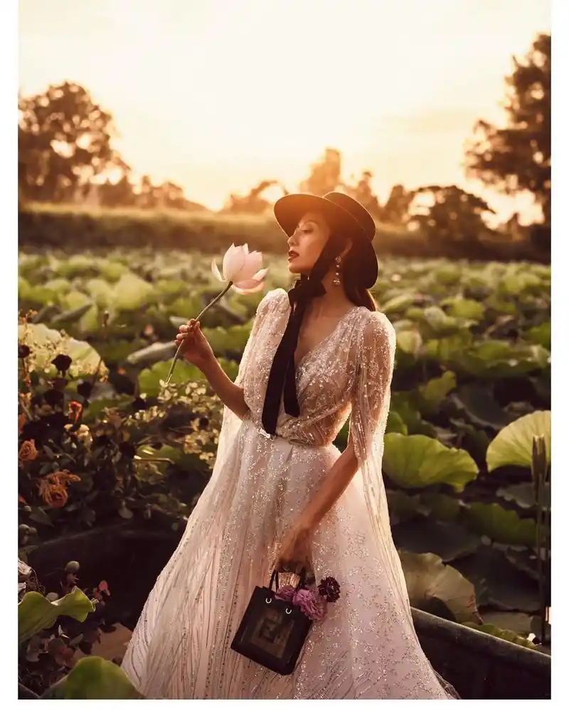 陈自瑶yoyo17天准备耗时12小时拍摄婚纱照为自己庆生