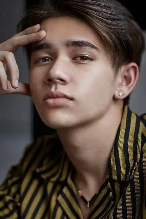 活动及广告代言业务洽谈——当前位置:首页>明星资料库>国外其他>