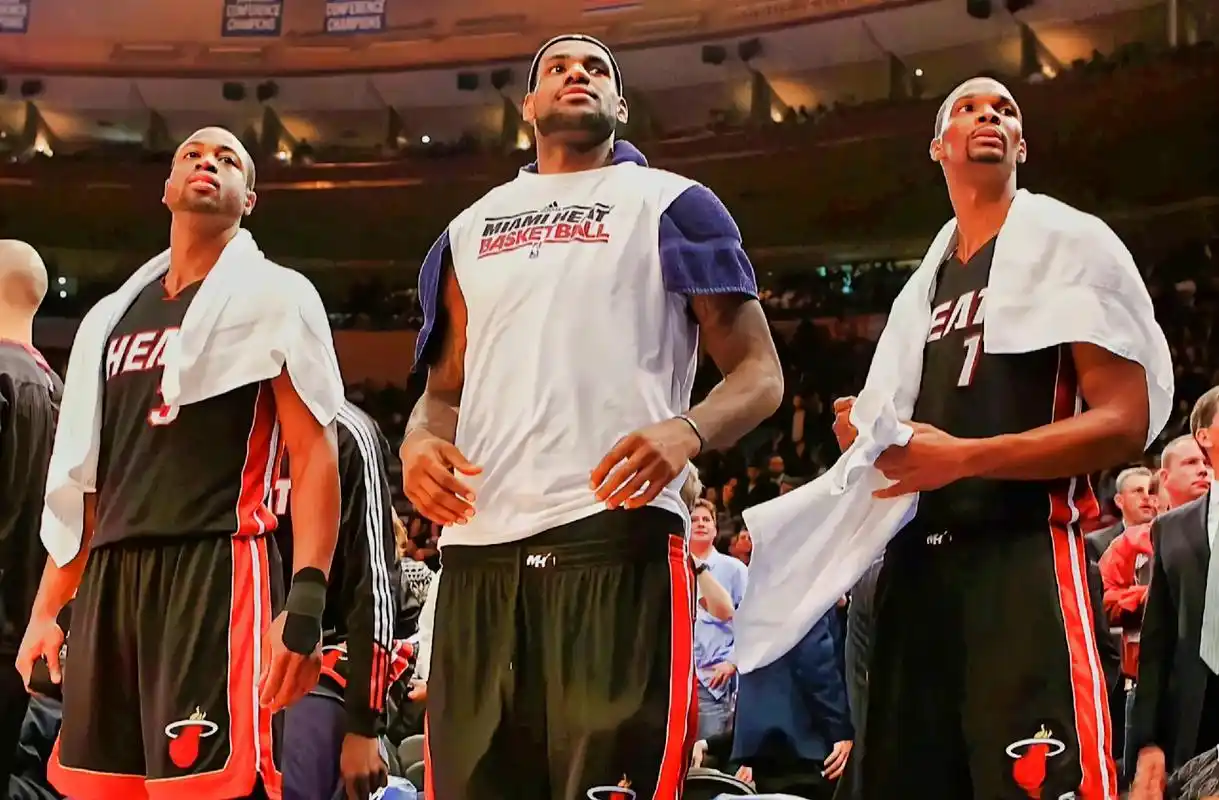 三巨头#勒布朗詹姆斯 #韦德 #龙王波什 #篮球 #篮球壁纸 - 抖音