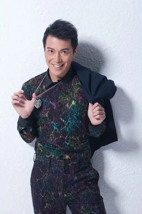 生日快乐 | 张进 愿你一直是那个迎风奔跑的少年!