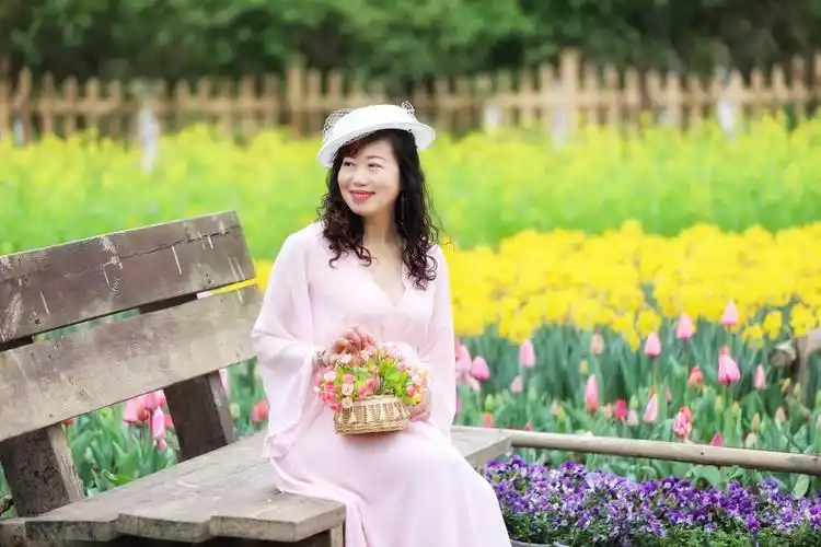 其它 自信的女人最美丽 写美篇以饱满的热情去热爱生活,拥抱快乐,用爱