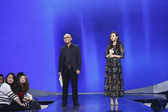 超萌小公主登台非诚勿扰上演抢人大战图文